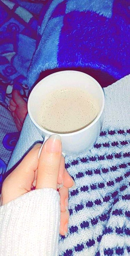 #میں بن جاؤ #چاۓ کی پتی 😍 #تم بنوں #شکر کے دانے 😋
کوئی تو #ملاۓ گا ہمیں چاۓ بنانے کے #بہانے 😘😍🙈😉
