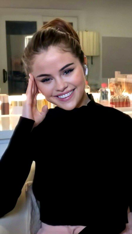 Beautiful People image