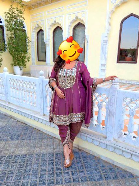 Beautiful People image