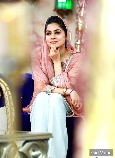 Pakistani Celebs image