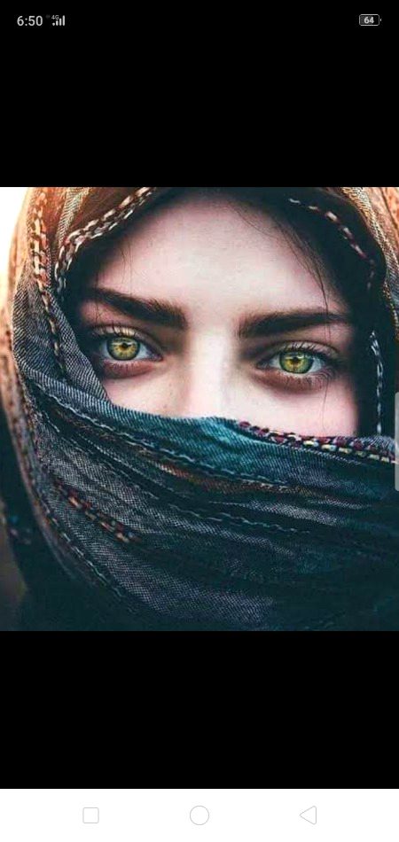 راحت ِجان.ہجر نے تیرے
دیکھ!بیناٸ چھین لی میری🔥 Mahii 💔