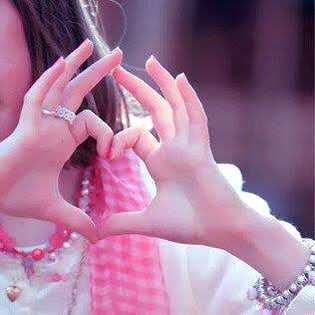 HaM DooR Ho Kee bHii PaaSs HaiN✨✨....NazdiKiyaN YeH KucH Or HaiiN🥀🥀....DekHaa HazaRon DaFa AaP KoO🦋🦋....pHr BeQaRaRii Kesii He🔥🔥....SambHaaLe SambHalTa NaHii YeH DiL❤️❤️....KucH AaP Me BaaT Esii Hee🙃🙃