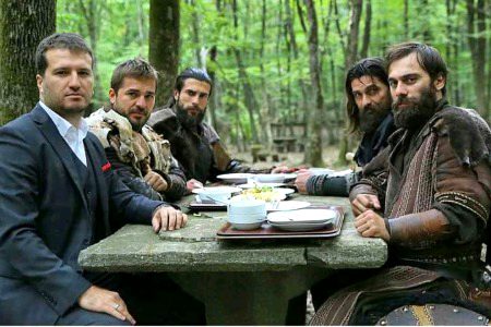 Turkish Celebs image