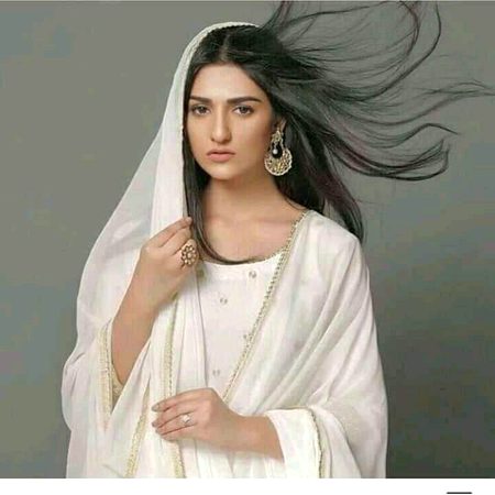 Pakistani Celebs image