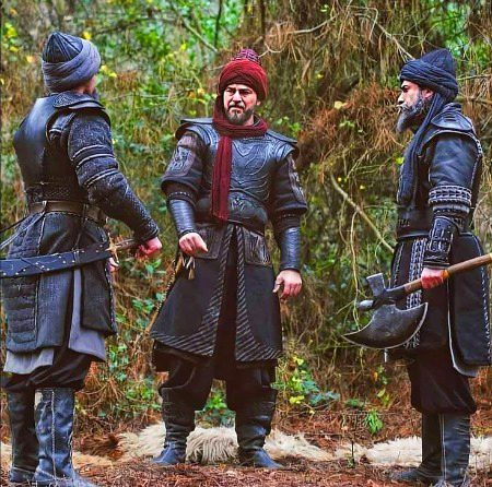 Turkish Celebs image