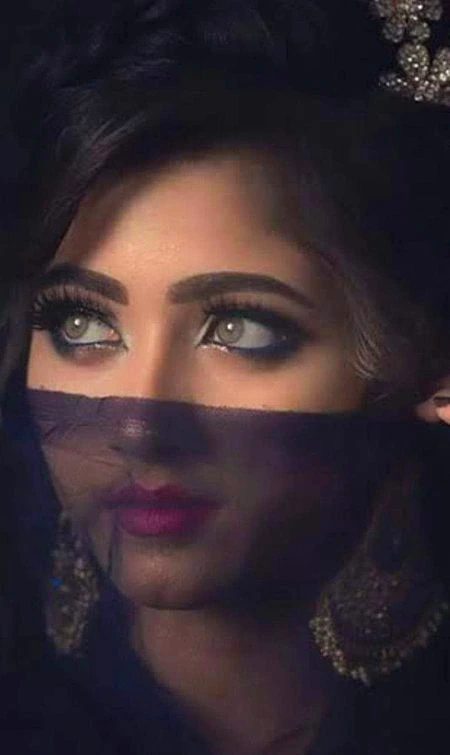 Beautiful People image