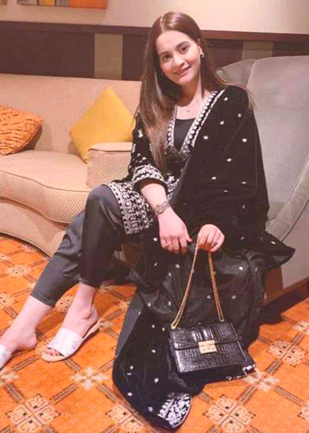 Pakistani Celebs image