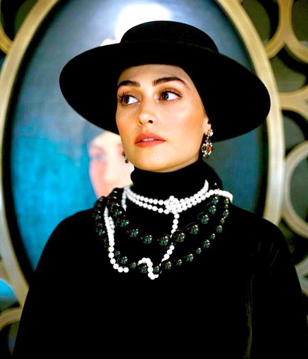 Turkish Celebs image