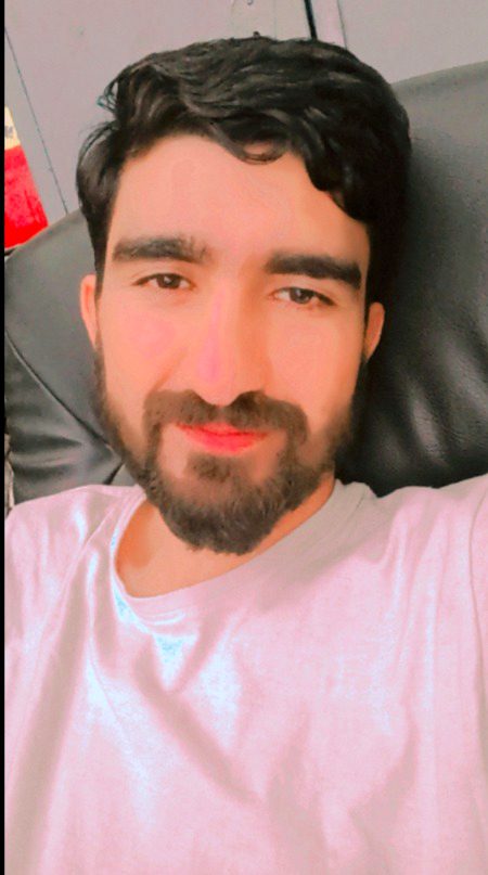 Ek hussnn ki Devi Sy mujy piyar Howa tha
❤️🌹
Dil uski mhobat me gireftar Howa tha