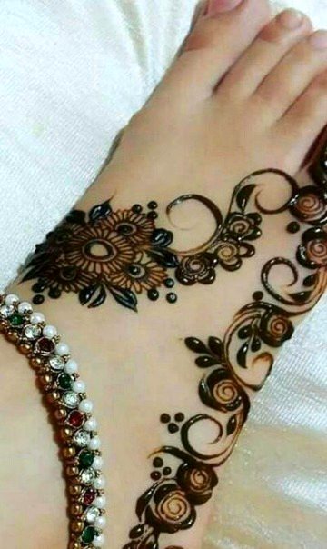 Mehndi Design image