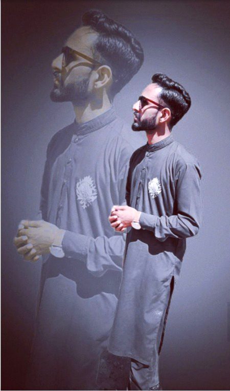 میں کہیں پاک، کہیں چین، کہیں ہند میں ہوں۔
میرے اعضاء کو سمیٹو مجھے 'کشمیر' کرو🖤