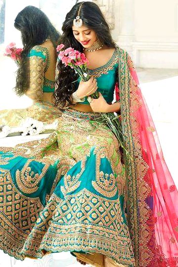میں وہاں جا کر بھی مانگ لوں تم کو❤
کوئی تو یہ بتا دے کہ قسمت کے فیصلے کہاں ہوتے ہیں____!!!!! ❤❤❤