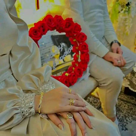 تیری دید کے لمحے بہت قیمتی تھے
ہم اگر آنکھ جھپکتے تو خسارہ کرتے😘