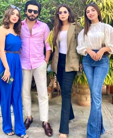 Pakistani Celebs image