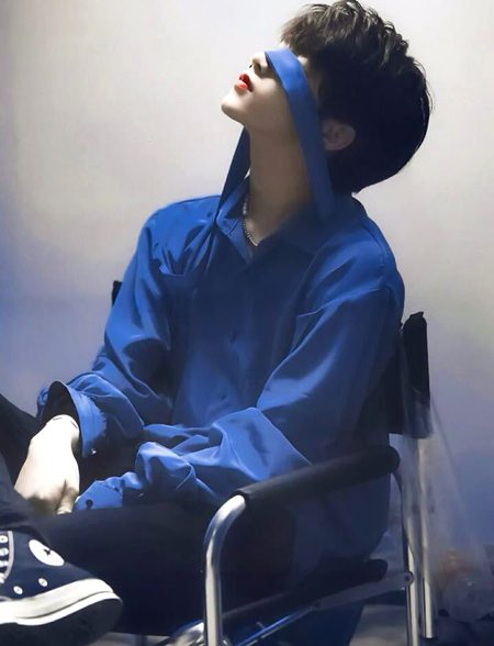 ...
تم نے شاید سُنا نہیں
یـہ دنیـا *عالـمِ مُمکِـناتــ* ہے۔
یہاں کچھ بھی ہو سکتا ہے🥀🫠