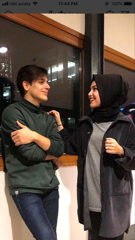 Beautiful People image