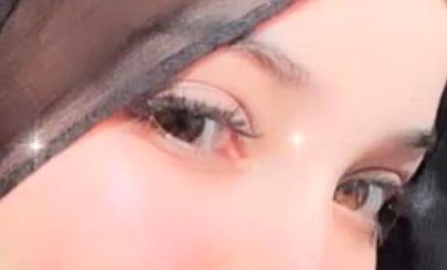 اچھی آنکھوں کو اچھی لگتی ہوں 😍😍
اس میں میرا کوئی جمال نہیں☺️☺️☺️
فَبِأَيِّ آلاءِرَبِّكُمَاتُكَذبٰن❤️❤️❤️