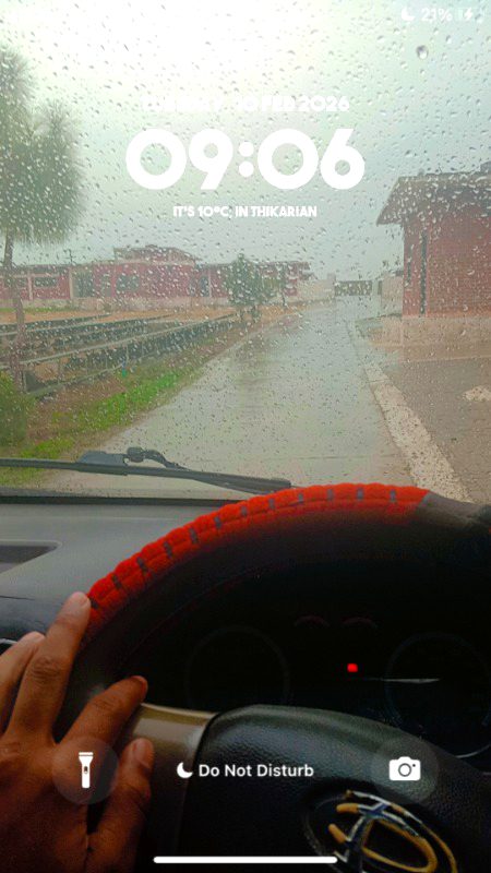 :تمہیں مجھ سے بہتر ہمسفر مل گیا، اور میں تمہارے بعد بھی تمہارا ہی رہا۔ دل نے وفا کا راستہ کبھی بدلا ہی نہیں چاہت نے کسی اور در پر جانا سیکھا ہی نہیں۔ تم نئے رشتوں میں مسکرائی اور میں پرانی یادوں میں بکھرتا رہا۔ تم بدل گئی، میں ٹوٹ کر بھی وہی رہا جیسے محبت مجھ پر قرض تھی ... اور میں اسے ادا کرتے کرتے خود ختم ہو گیا