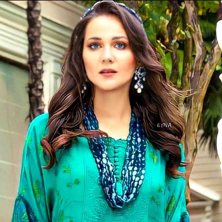 Turkish Celebs image