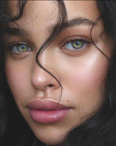 Beautiful People image