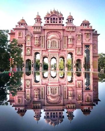 Beautiful Structures image