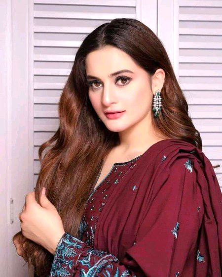 Pakistani Celebs image