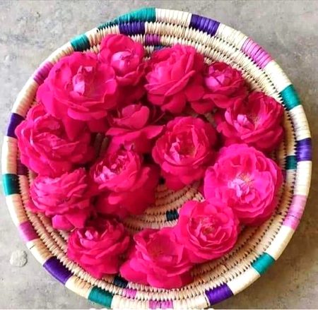 کر رہا تھا غم جہاں کا حساب 
آج تم یاد بے حساب آئے