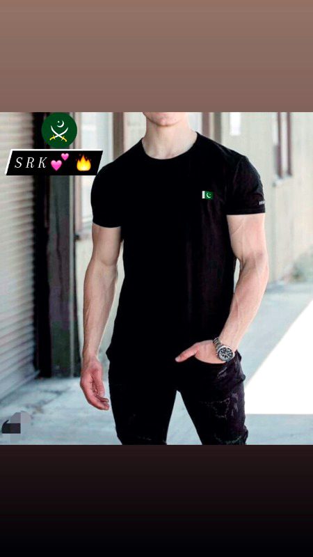 Dil lagi mei boht had se guzar gya hn💞
na puch mri halat Sharabi sa ban gya hn💞
real poet SRk🔥💯