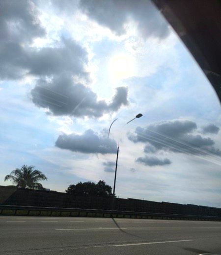 *سب چیزیں فروزاں ہیں،صرف میرا دل بجھا ہوا ہے۔!*🥺