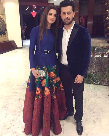 My favorite singer😜