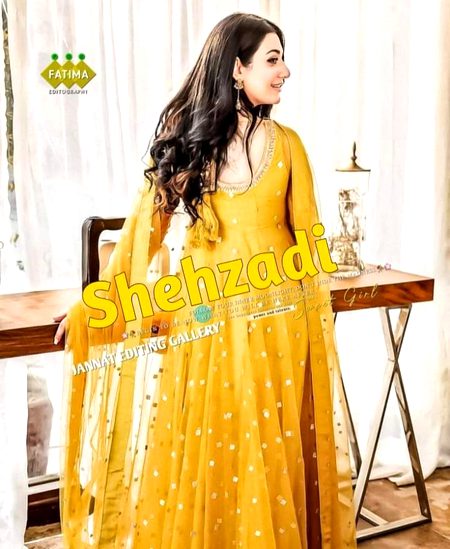 فضا کو لگ گئی شاید تیرے آنے کی خبر ❤️
ہمارے شہر میں اترا ہے کمال کا موسم🌧️😇✨