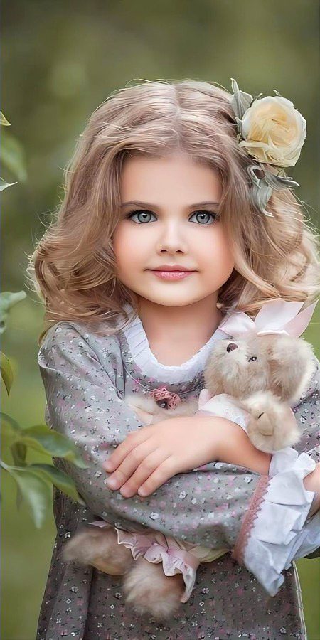 Beautiful People image