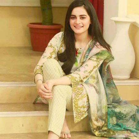 Pakistani Celebs image