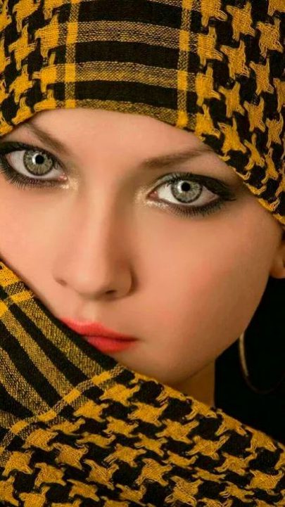 Beautiful People image