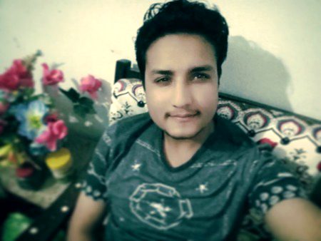 اور میں نے اسے کل رات بھی معاف نہیں کیا🖤
شرک کی کوئی معافی نہیں ہوتی 🙂