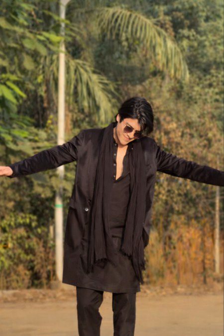 Beautiful People image