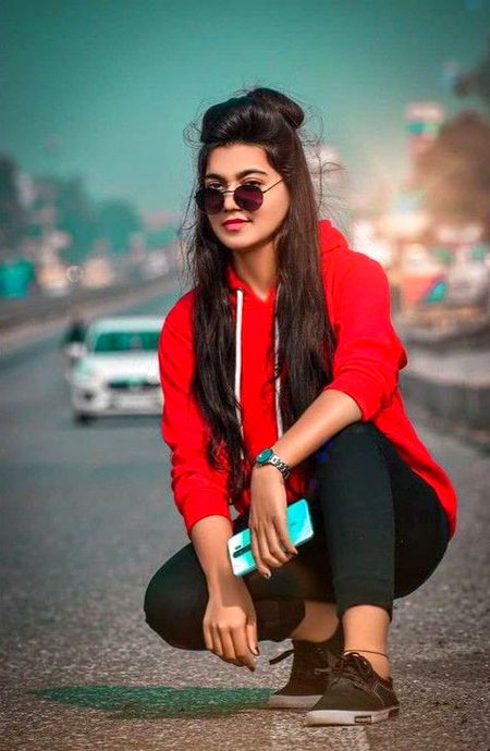 Beautiful People image
