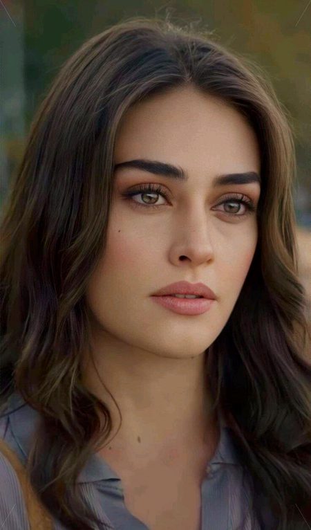 Turkish Celebs image