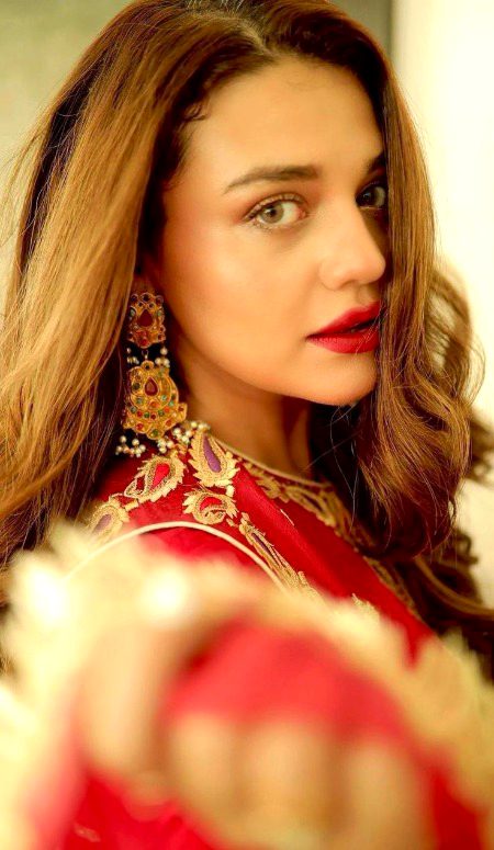 Pakistani Celebs image