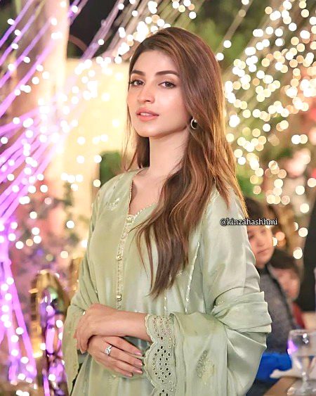 Pakistani Celebs image