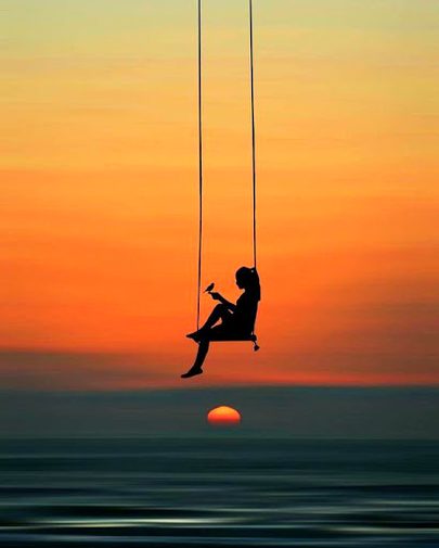 کبھی نفرتوں میں ملا سکون
..
کبھی چاہتوں نے رلا دیا
..🖤🥀
💔🥺