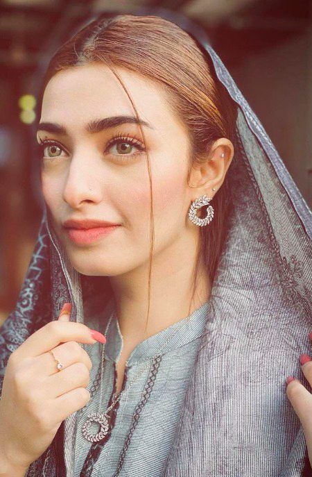 Pakistani Celebs image