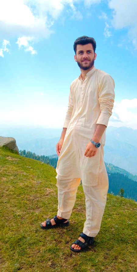 " توں خفا تو نہیں میرے زندہ ہونے سے 🖤🥀