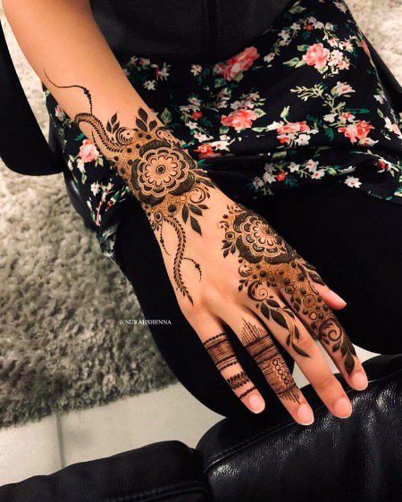 Mehndi Design image