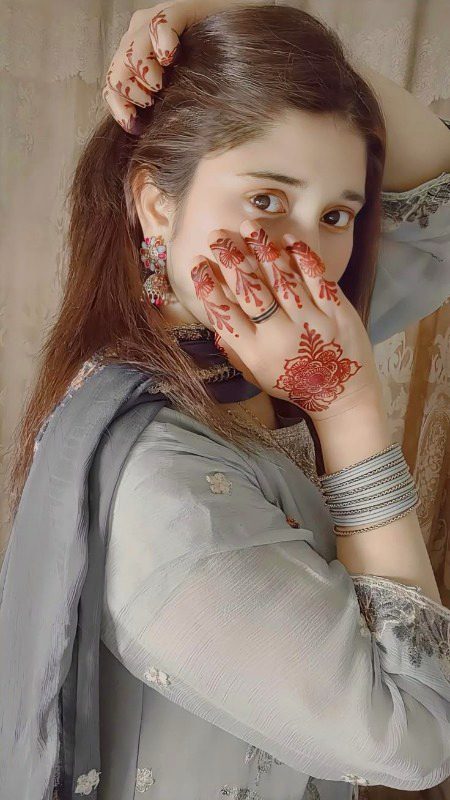 مہندی ڈیزائن