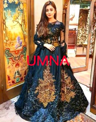 Beautiful degsin with clr Aleezih shah