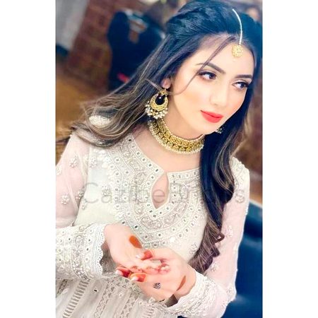 🔥قدر کرنا سیکھلو 🤨🤨
کچھ لوگ بار بار نہیں ملتے🥺
اور میرے جیسے تو
بلکل نہیں😋