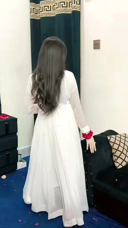 کھویا میں نے ہے تمہیں لیکن 
خسارے میں تم رہوگے 
😌😌😌😌