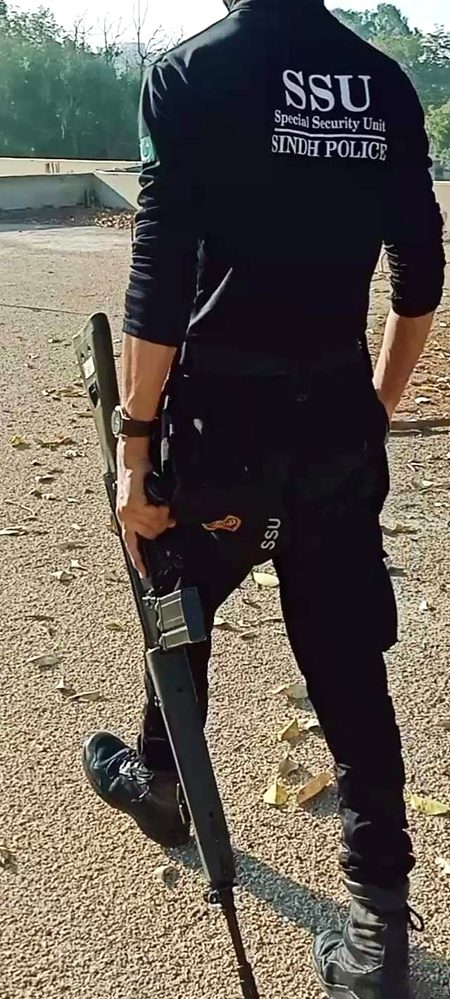 👈🤞بہت ہی پر کشش اتی ہے تصویر ہماری ...❤️🔥
سنا ہے منافق لوگ ہمیں زوم کر کے دیکھ تے ہیں...👀