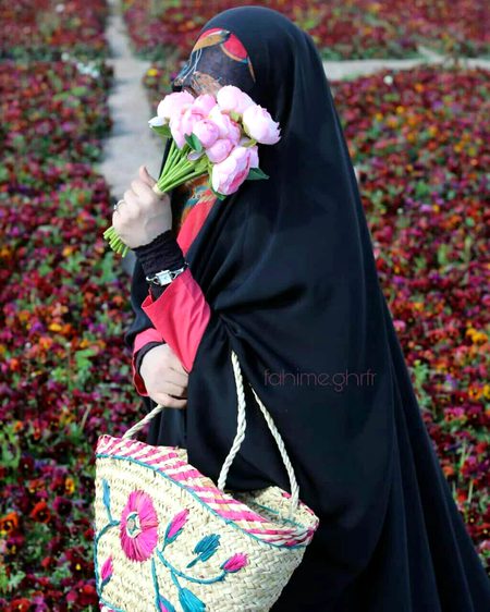 ضروری نہیں کہ جو لڑکی کسی لڑکے سے پوسٹ پر ہنس کہ بات کرے😐
😔 وہ لڑکی غلط ہو
اچھے گھر سے نہ ہو 😒
اپنی سوچ کے دائرے کو بڑا رکھا کریں 😶
😒 واٹس ایپ گروپ استعمال کرنے سے لڑکی غلط یا بد کردار نہیں بن جاتی
ہمیشہ positive سوچیں اور لڑکی کی عزت کریں چاہے وہ واٹس ایپ میں ہو یا آپ کی life میں__!!🥀🥀🥀...✍🏻
Respect for All girls